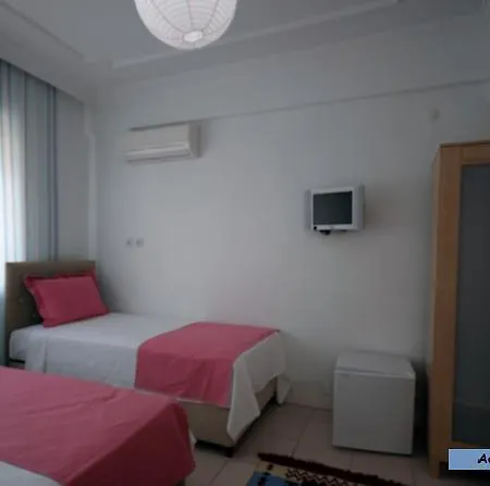 Pensión Adakale Konuk Evi